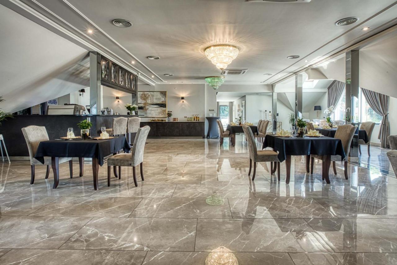 Hotel Bialy Dom Рибник Екстер'єр фото