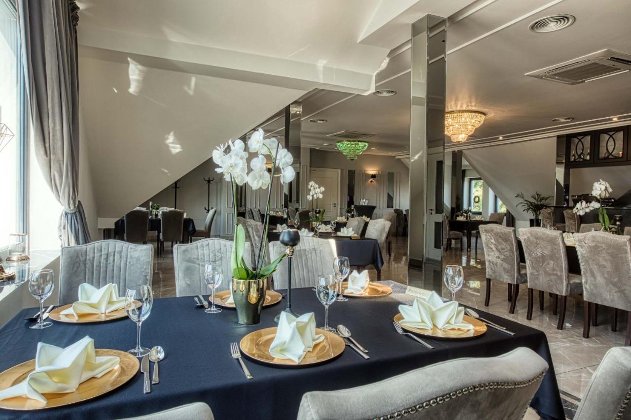 Hotel Bialy Dom Рибник Екстер'єр фото