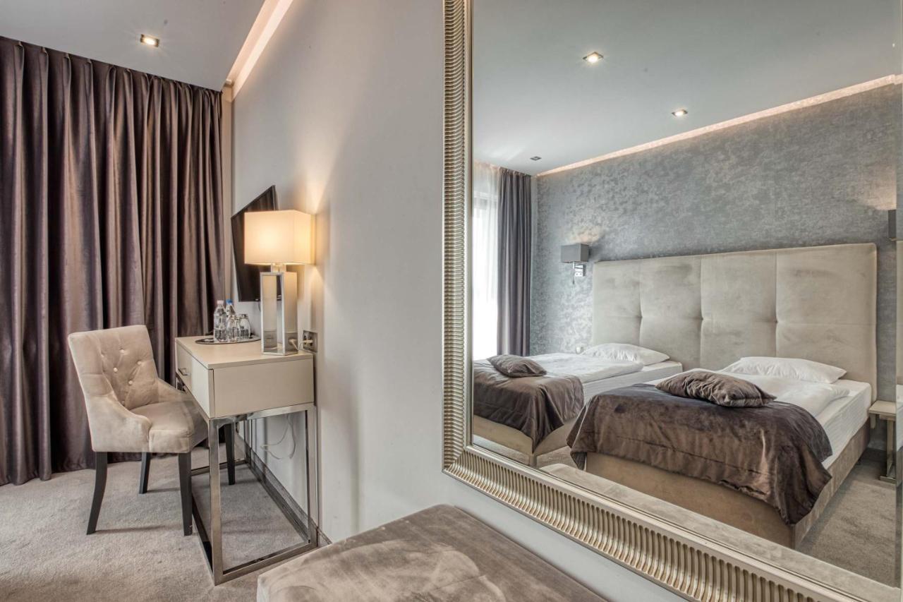 Hotel Bialy Dom Рибник Екстер'єр фото