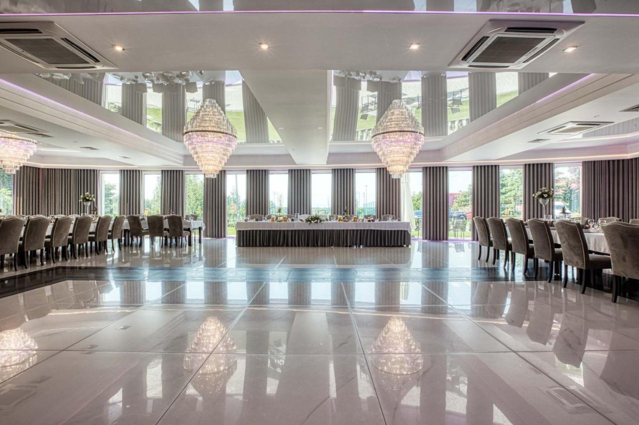 Hotel Bialy Dom Рибник Екстер'єр фото